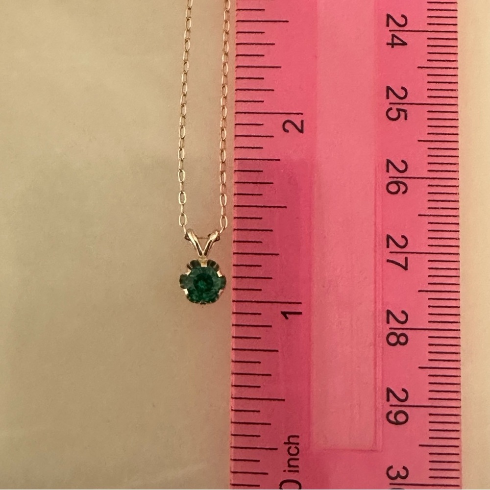 14k Solid Gold Emerald Green Solitaire Necklace - image 7